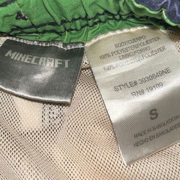 Lot of Two Boy's Swim Trunks Minecraft & Wonder Nation Beach Scene Small 6/7 EUC - Picture 6 of 7